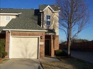 2455 Southcourt Cir, Irving, TX 75038