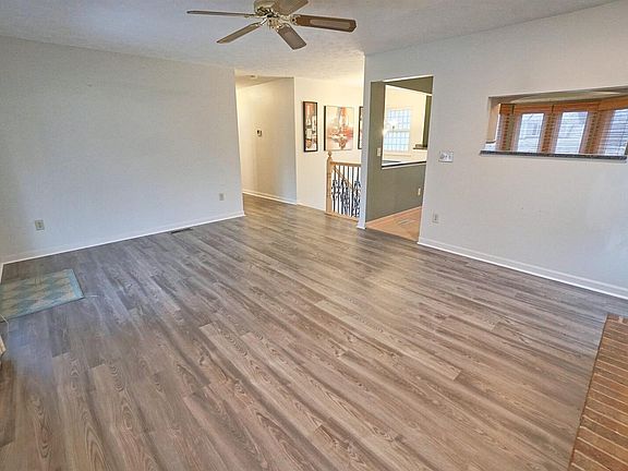 5th image of 7962 Fawncreek Dr