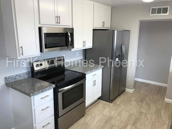 3rd image of 4347 W Clarendon Ave