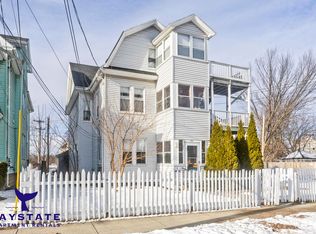 542 Springfield St APT 1, Chicopee, MA 01013