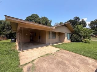 1310 Bradley Ln, Russellville, AR 72801