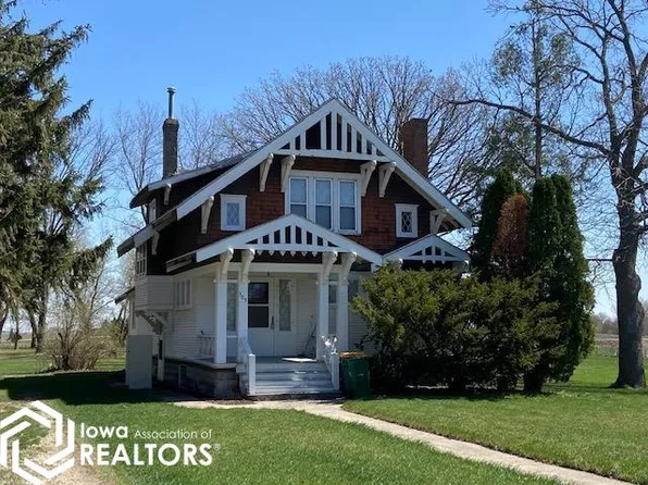 305 Standring St, Corwith, IA 50430