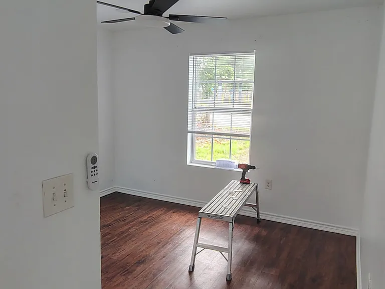 103 Whippoorwill Ave — Photo 4