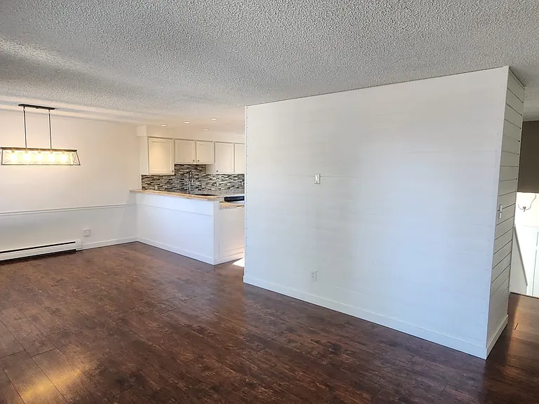 2215 E Vista Dr — Photo 7