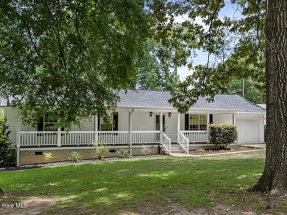 4th image of 1390 Carl Drive