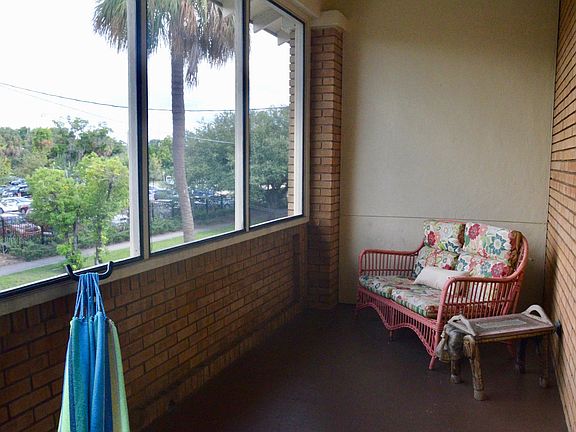 4th image of 105 S Fielding Ave APT D