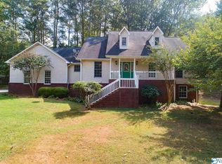 571 Holiday Shores Rd, Scottsboro, AL 35769