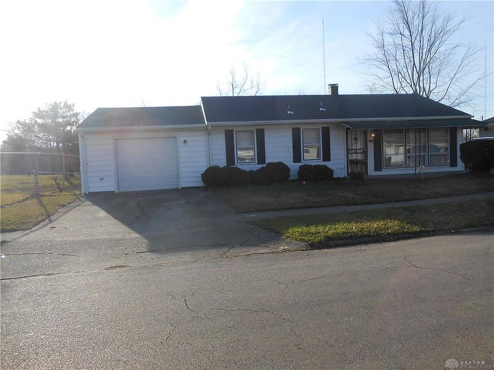 1st image of 3826 Palmerston Ave