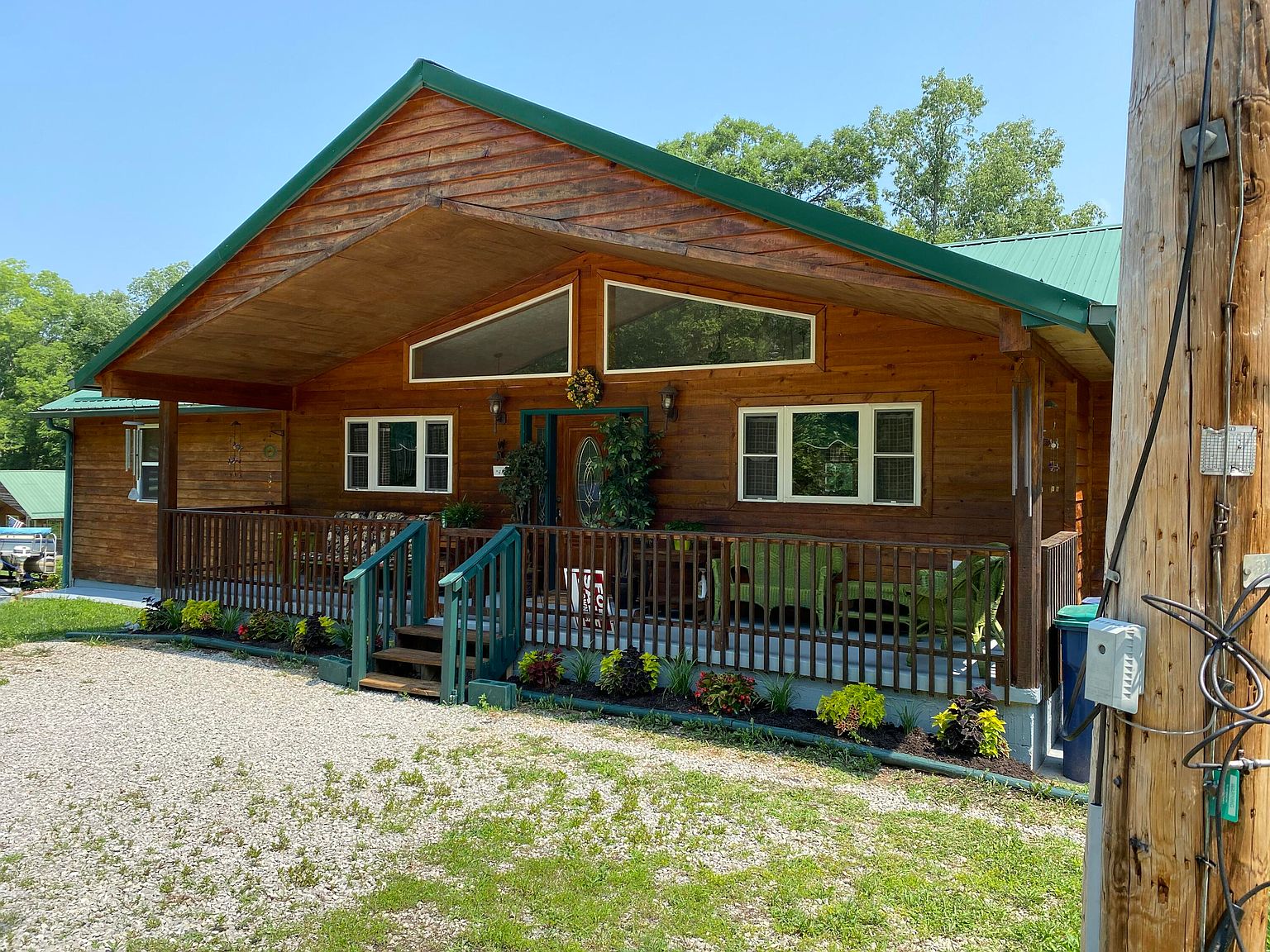1174 Lakeview Ave, Burnside, KY 42519 Zillow