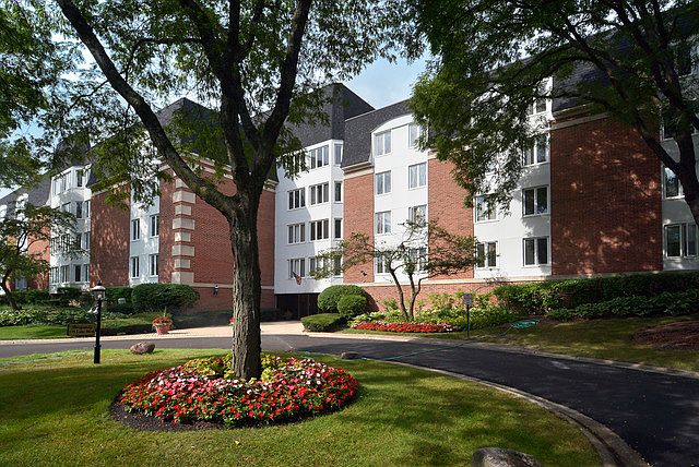 1st image of 175 Lake Blvd APT 325