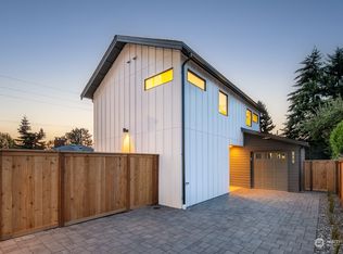 514 NE 86th St, Seattle, WA 98115