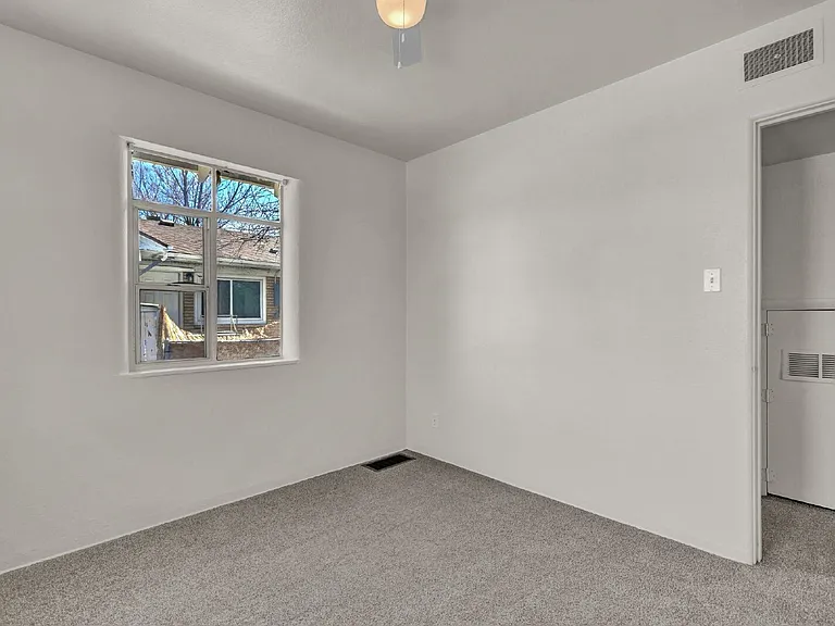 1201 Janes Ln #1207 — Photo 20