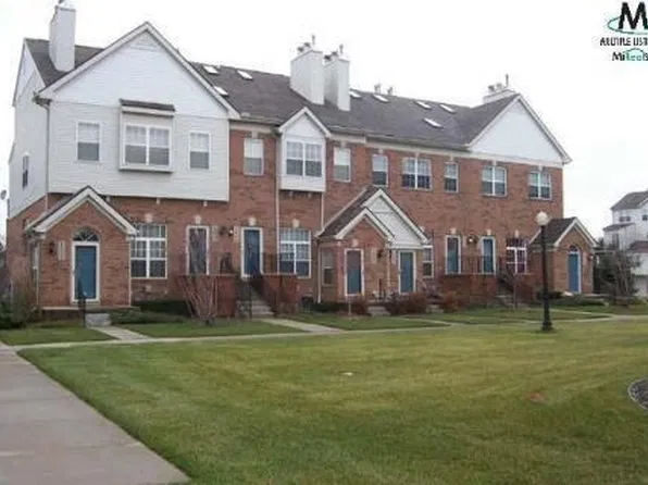 1631 Campau Farms Cir, Detroit, MI 48207
