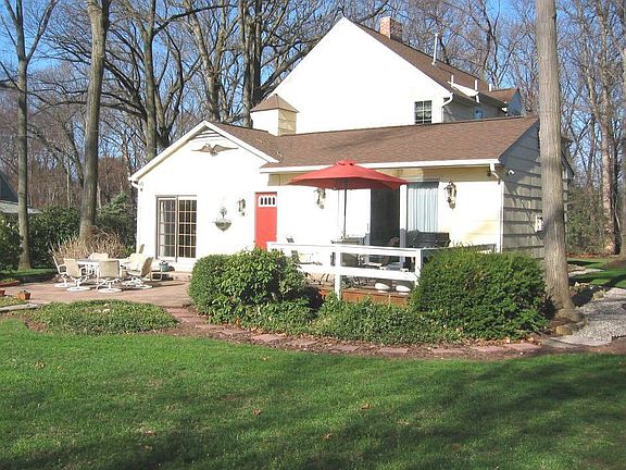 Side view of deck and patio area