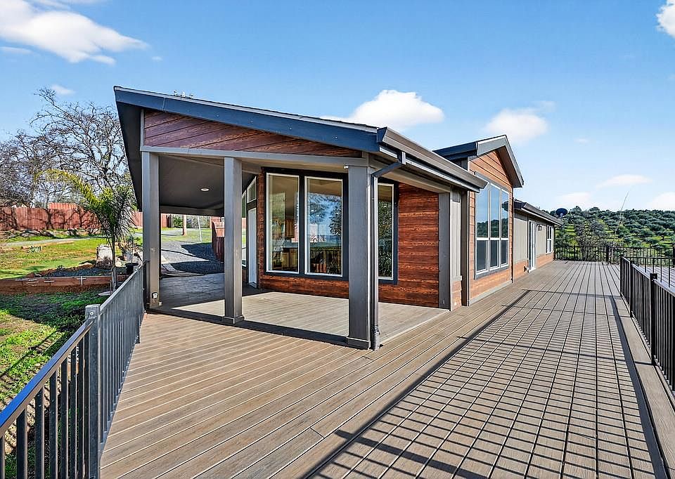 1st image of 235 Grimont Rd