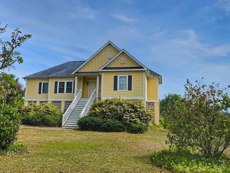 255 Little Oak Dr — Photo 1