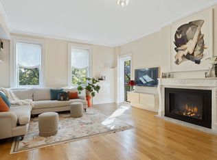 105 8th Ave #6, Brooklyn, NY 11215