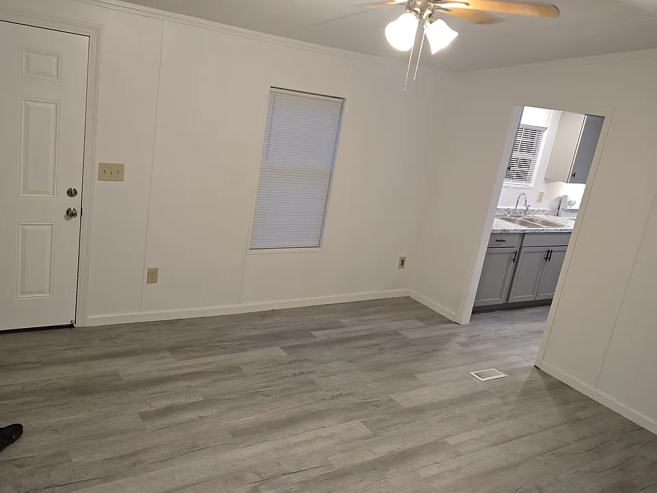 1313 Dura Cir