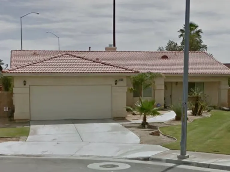 43960 Reclinata Way — Photo 1