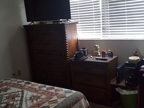 5th image of 3751 S Hopkins Ave APT B2