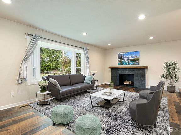 5th image of 2805 90th Avenue E