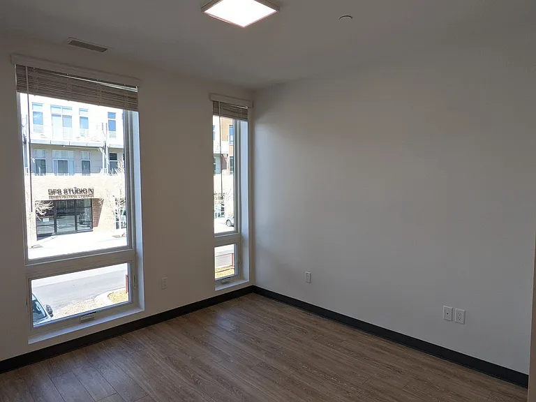 Lumen Residences — Photo 43