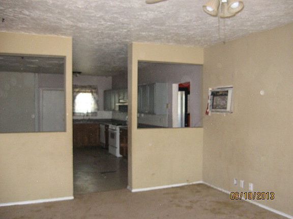 5th image of 217 E 6th St