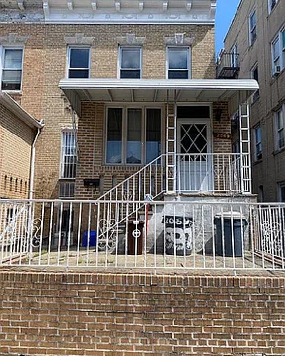 2nd image of 2069 78th St