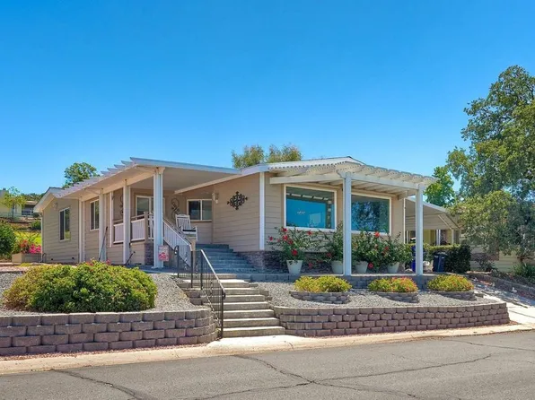 18218 Paradise Mountain Rd Spc 141, Valley Center, CA 92082