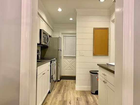 4th image of 1000 New Sea Island Rd APT 35