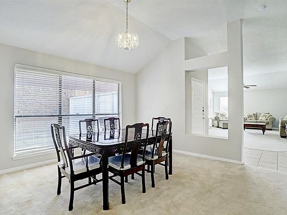 2nd image of 3115 Westwick Dr
