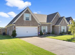3189 Magnolia Ridge Dr, Hernando, MS 38632
