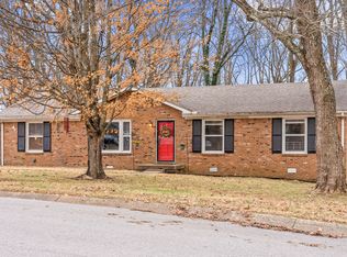420 Parker Dr, Clarksville, TN 37042