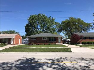 11465 Martin Rd, Warren, MI 48093