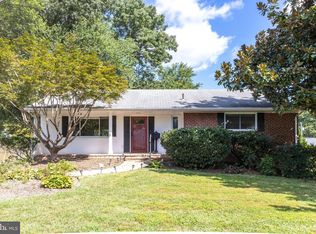 7312 Dunston St, Springfield, VA 22151