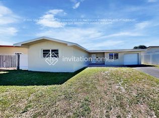 8230 NW 13th St, Hollywood, FL 33024