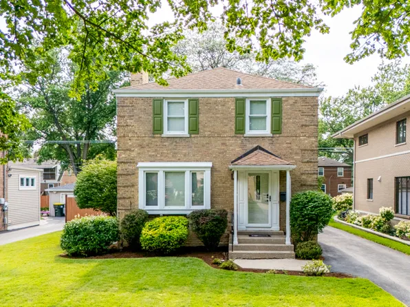 616 S 10th Ave, La Grange, IL 60525