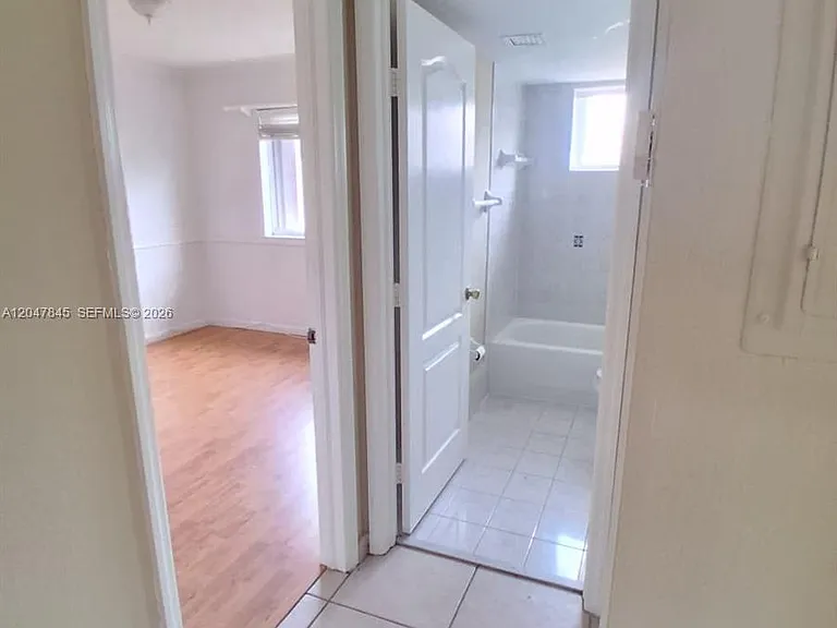 17318 NW 74th Ave #202 — Photo 20