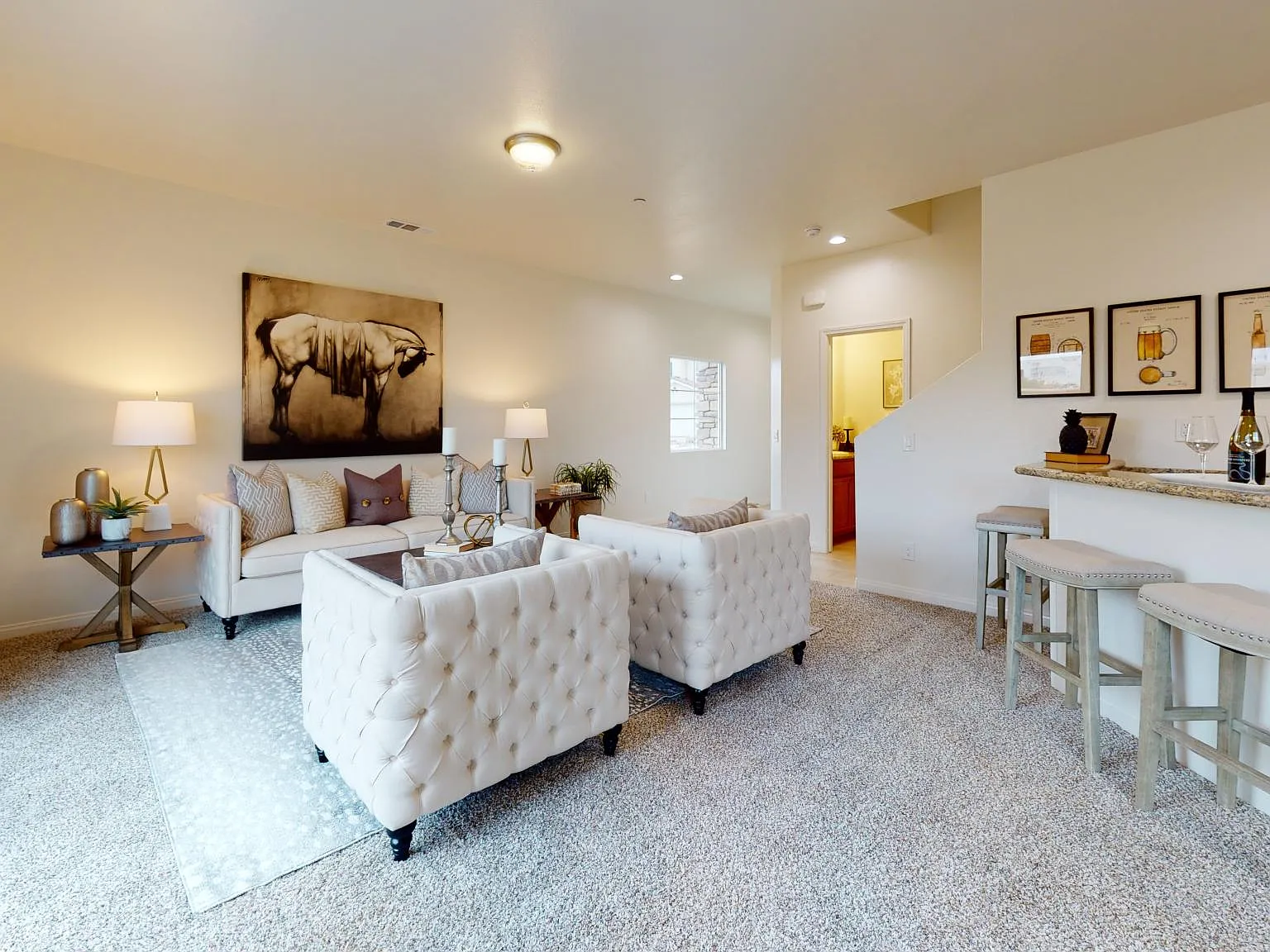 3 bed, 2.5 bath, 1685 sqft, $3,700 — Photo 3