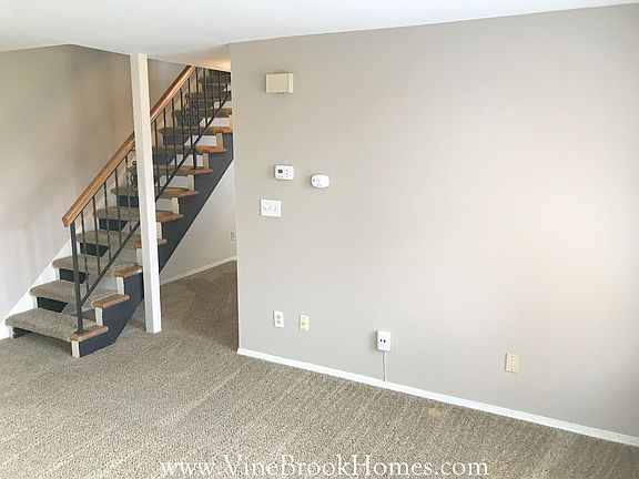4th image of 7603 Mount Hood St