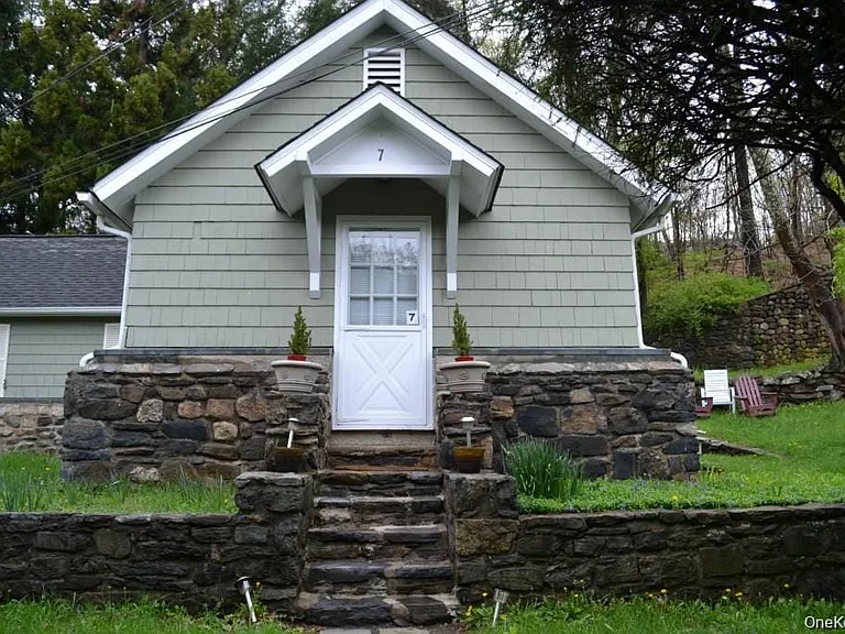 205 Waccabuc Rd #7 — Photo 2