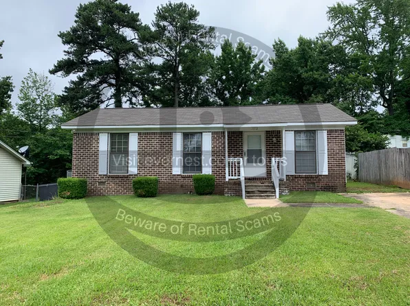 1712 Molly Dr, Birmingham, AL 35235