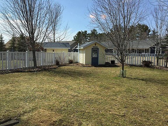 Matching garden/storage shed