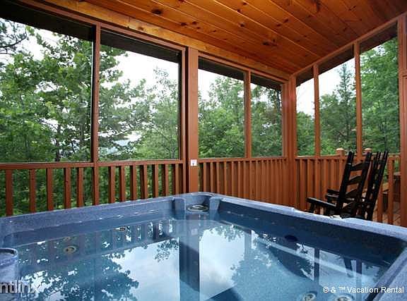 A Walk in the Clouds is less than 5 minutes from downtown Ga