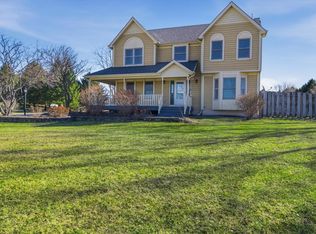 2N879 Howard Rd, Maple Park, IL 60151