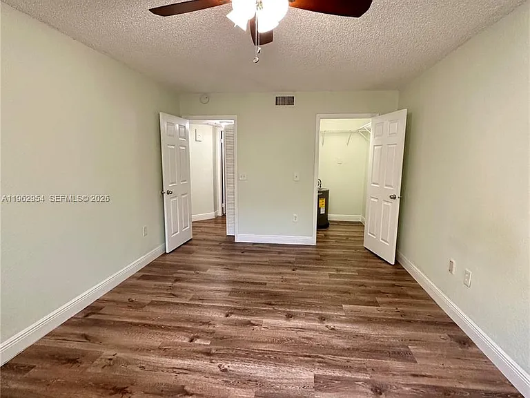 8235 Lake Dr #204 — Photo 3