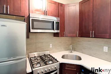 Rented by Link NY Realty