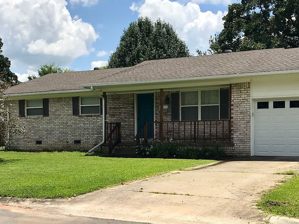 1st image of 718 E Tennessee Ave