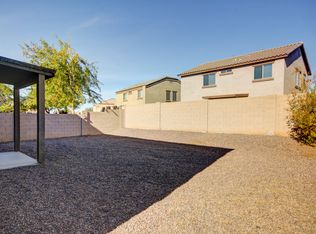 2406 W Hunter Ct, Phoenix, AZ 85085