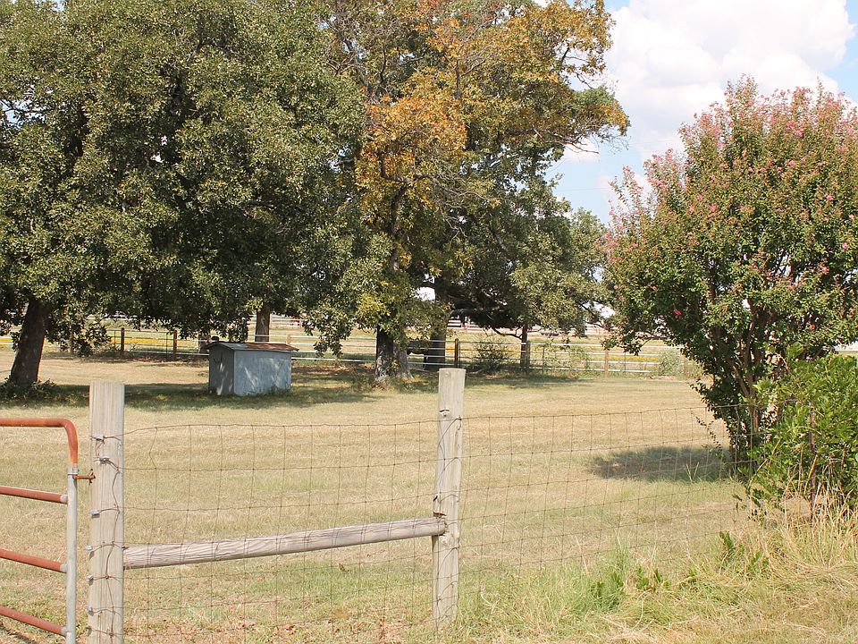 2nd image of 3010 State Highway 24